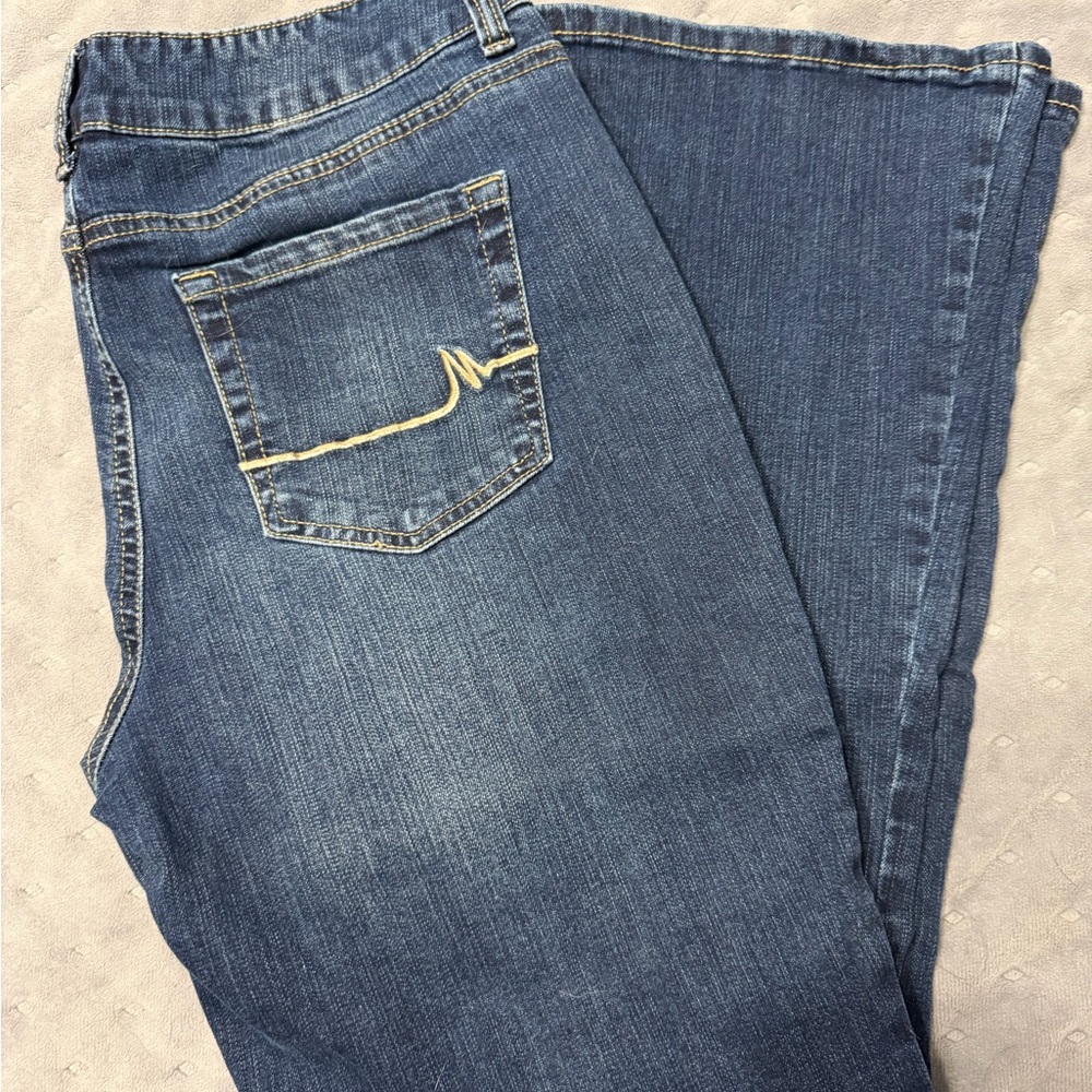 Maurices Flare & Wide Leg Blue Jeans 12 short